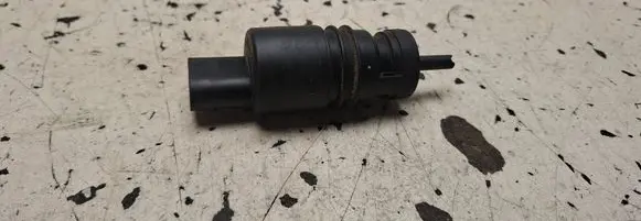 Honda Civic Windscreen/windshield washer pump 3043126