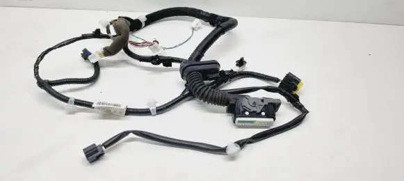 Nissan Pulsar Front door wiring loom 241243ZL0E