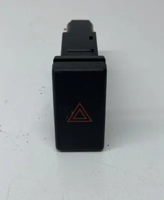 Toyota Avensis T250 Hazard light switch 157963