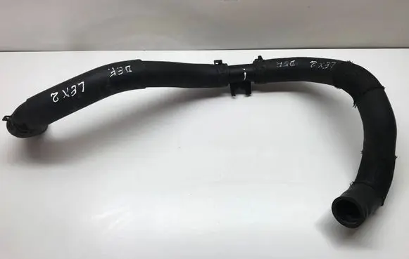 Lexus IS 220D-250-350 Engine coolant pipe/hose 1657726010
