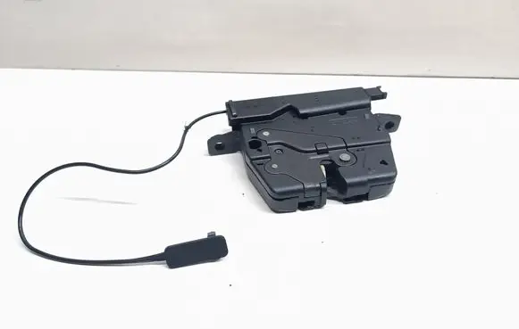 BMW X1 E84 Tailgate/trunk/boot lock/catch/latch 9127811 7200511