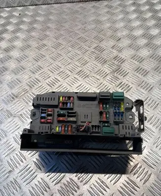 BMW X5 E70 Fuse module 693169003