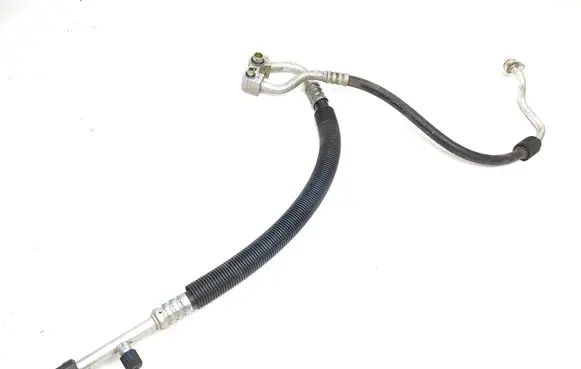 Chevrolet Corvette C6 Air conditioning (A/C) pipe/hose