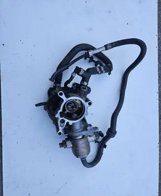 Audi A4 S4 B8 8K Vacuum pump 06J145100C