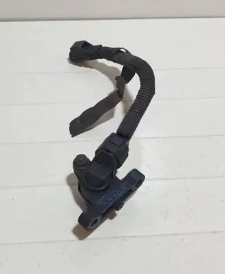 Volvo V50 Crankshaft position sensor 30751292