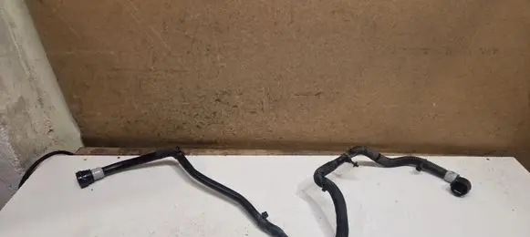 Tesla Model Y Electric car engine cooling hoses/pipes 164278200B