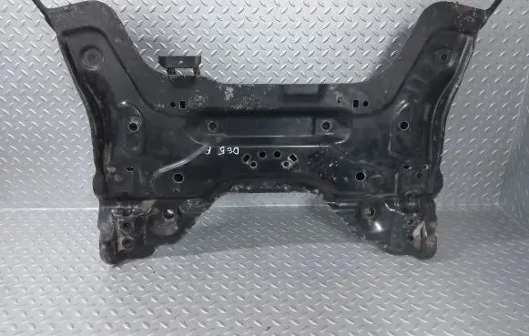 Citroen DS5 Front subframe 9677714880
