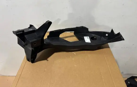 Audi Q4 e-tron Headlight/headlamp mounting bracket 89A805326B