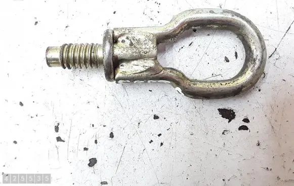 Towing hook eye