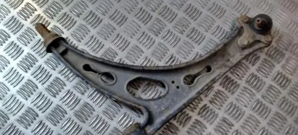 Volkswagen Touran I Front lower control arm/wishbone 1k0407153g