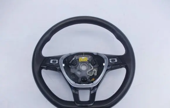 Volkswagen Tiguan Steering wheel 5TA419091AM