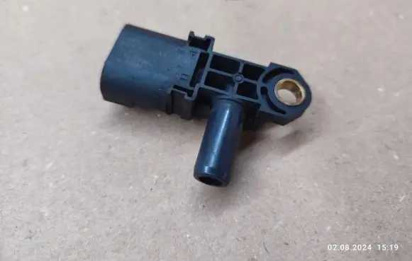 Ford Tourneo Custom Exhaust gas pressure sensor BK2A9G824AA