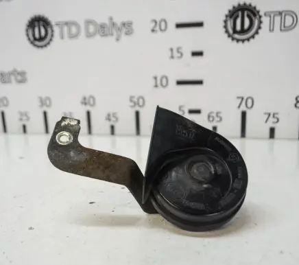 Volkswagen Golf Plus Horn signal