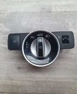 Mercedes-Benz E W212 Light switch