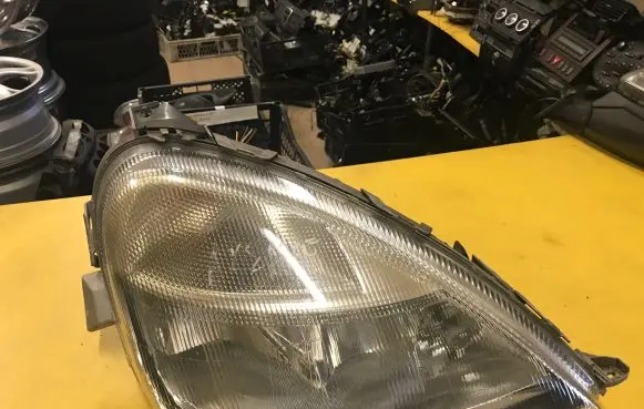 Mercedes-Benz A W168 Headlight/headlamp