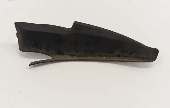 MG ZS Fender end trim 10252577
