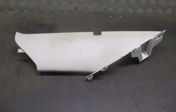 Ford Mondeo MK IV (C) pillar trim 7S71F280C46