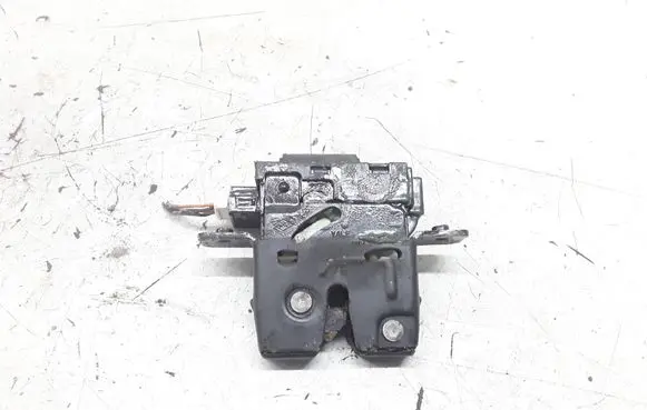 Nissan Micra Tailgate/trunk/boot lock/catch/latch