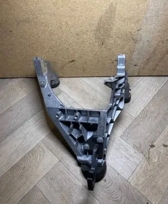 BMW 7 F01 F02 F03 F04 Steering rack mounting bracket 638951 BMP638951 9170417