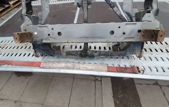 Nissan X-Trail T30 Radiator support slam panel