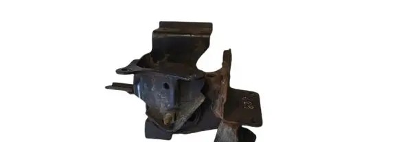 Nissan X-Trail T30 Engine mount bracket NOCODE