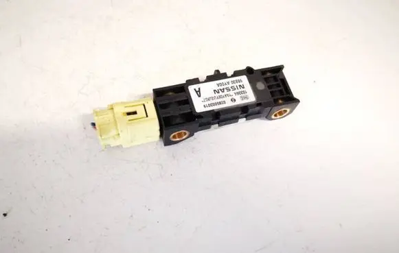 Nissan Note (E11) Airbag deployment crash/impact sensor 98830ay00a