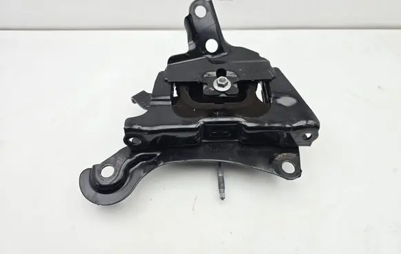 Lexus UX Engine mount bracket 