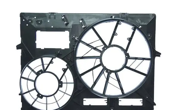 Volkswagen Touareg I Radiator cooling fan shroud 7L0121207D 7L0121203F