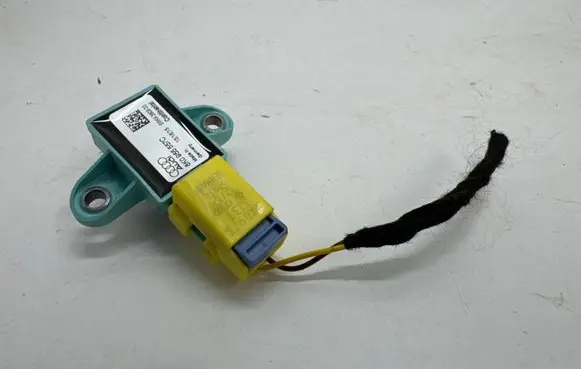 Audi A5 Sportback 8TA Airbag deployment crash/impact sensor 8K0955557C