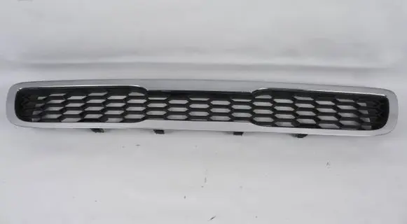 KIA Soul Front bumper upper radiator grill