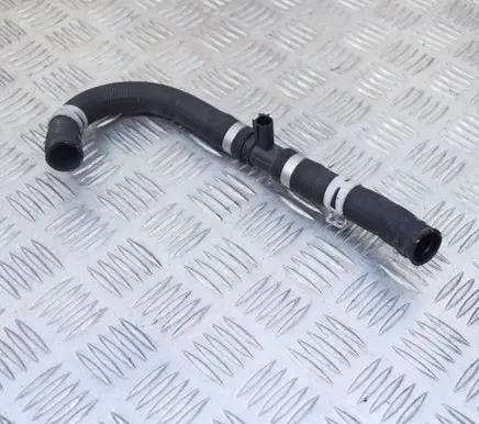 Engine coolant pipe/hose