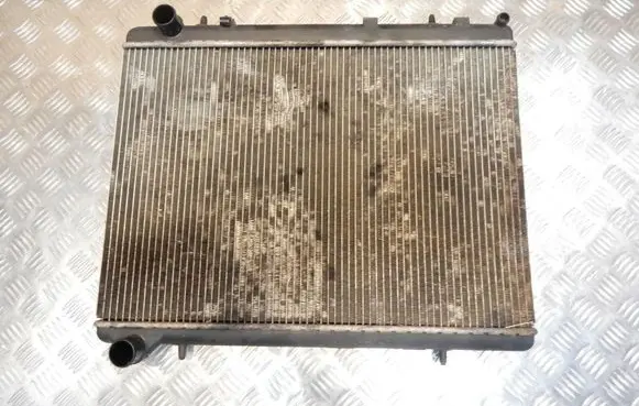 Citroen C4 I Coolant radiator 2471