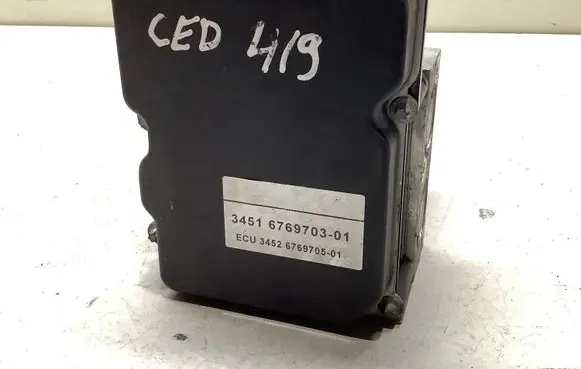 BMW 5 E60 E61 ABS Pump 6769703 6758743