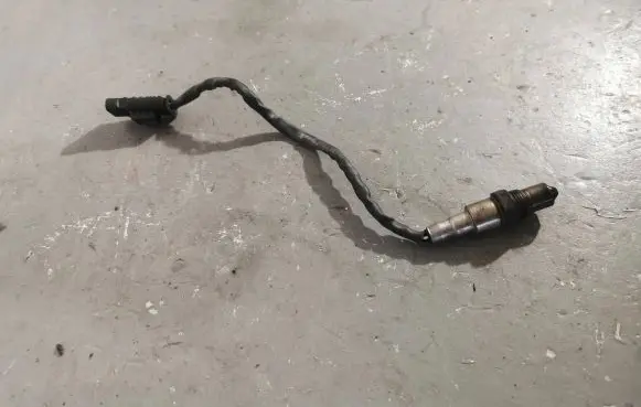 BMW 7 F01 F02 F03 F04 Lambda probe sensor 8589665
