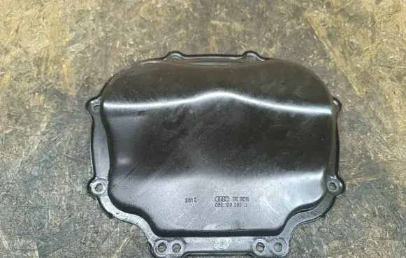 Audi Q5 SQ5 Timing chain cover 06E109285J