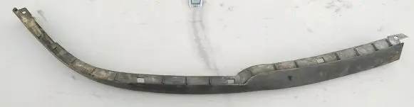 Front bumper lip