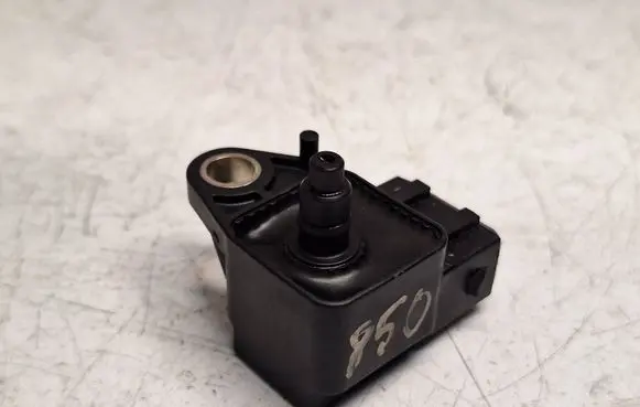 BMW 3 E46 Air pressure sensor 7787142 13617787142