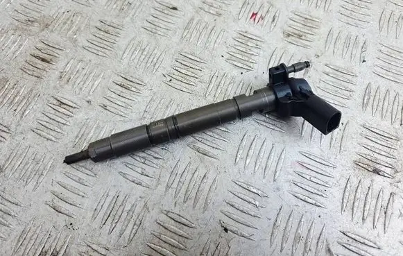 Audi A4 S4 B8 8K Fuel injector 03L130277 0445116030