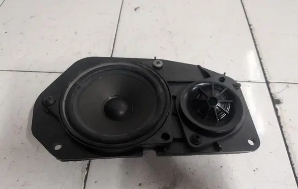 BMW 5 E60 E61 Headliner speaker 6934422 89100BM43 61928910