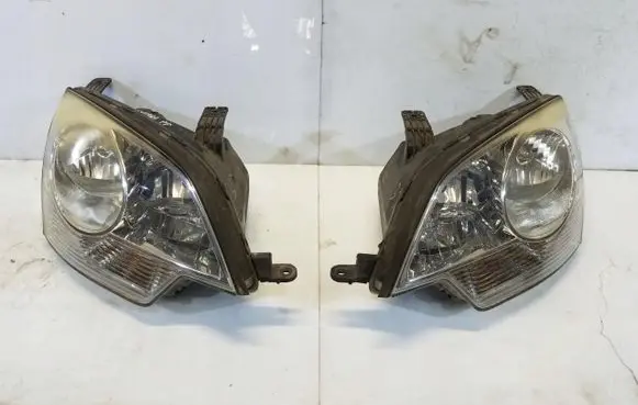 Opel Antara Headlights/headlamps set 