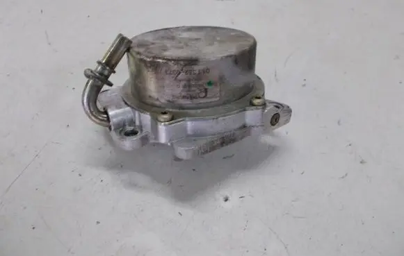 Renault Espace - Grand espace IV Vacuum pump 70000400D