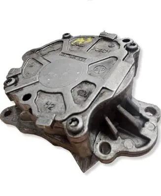 Audi A3 S3 8P Vacuum pump 03L145100F 160412A3