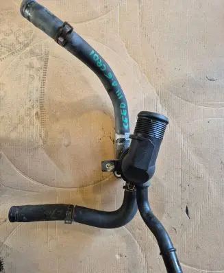 KIA Ceed Engine coolant pipe/hose