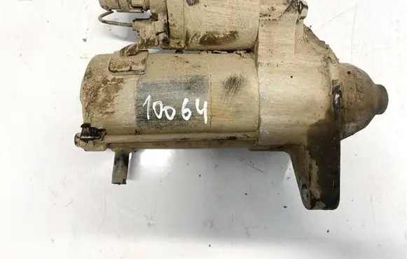 Toyota Yaris Starter motor 2810021030