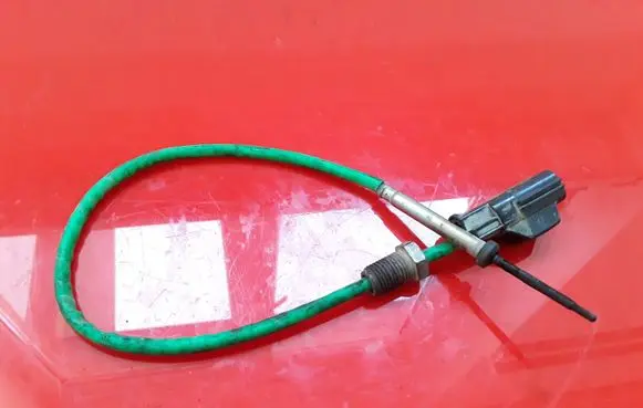 Ford Mondeo MK IV Exhaust gas temperature sensor 8G9112B591AA