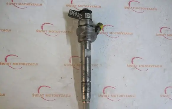 BMW 3 F30 F35 F31 Fuel injector 0445110601