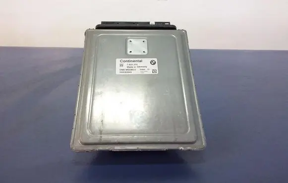 BMW 7 F01 F02 F03 F04 Engine control unit/module ECU 7633374