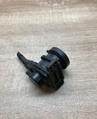 Volvo S40, V40 Turbo solenoid valve 7700874764