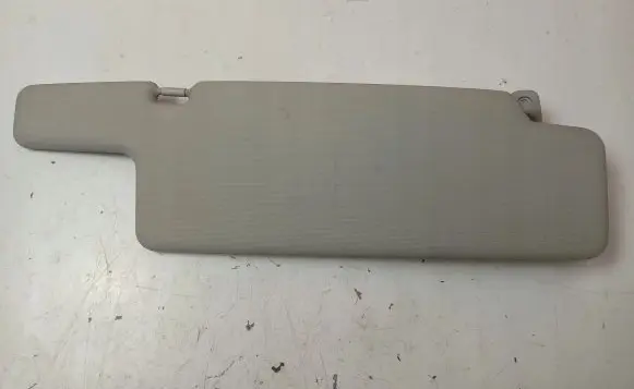 Skoda Fabia Mk1 (6Y) Sun visor clip/hook/bracket 