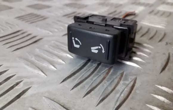 Infiniti EX Seat control switch 